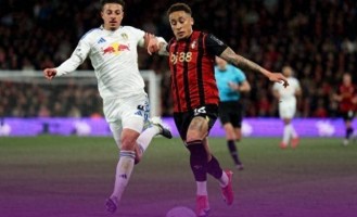 2-2，1-0！英超争冠大戏一夜反转！曼城赢球登榜首，利兹联绝平，积分榜出炉