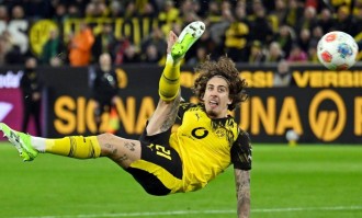 3-0！德甲第2狂胜：联赛10场不败，追赶拜仁，差距依然很大