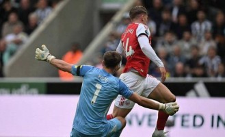 阿森纳女足今夜欧冠全球双冠到手，加时绝杀点燃酋长球场，姑娘们把历史写进传奇章节