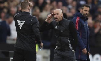 曼联怪圈：一种当代的“表演主义”与后现代“输学”