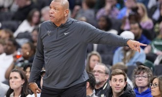 下课！里弗斯卸任雄鹿主帅 球队将支付他八位数薪水