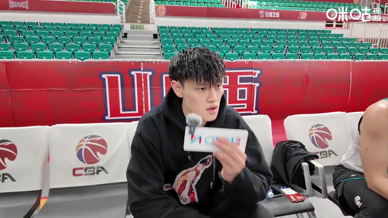 曾凡博：和山西的交手很兴奋 北京上次来这还是12年&我在上小学